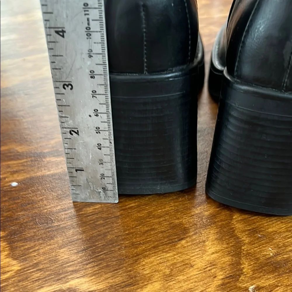 No Boundaries Black Ankle Booties with Elastic Panels - Picture 8 of 12